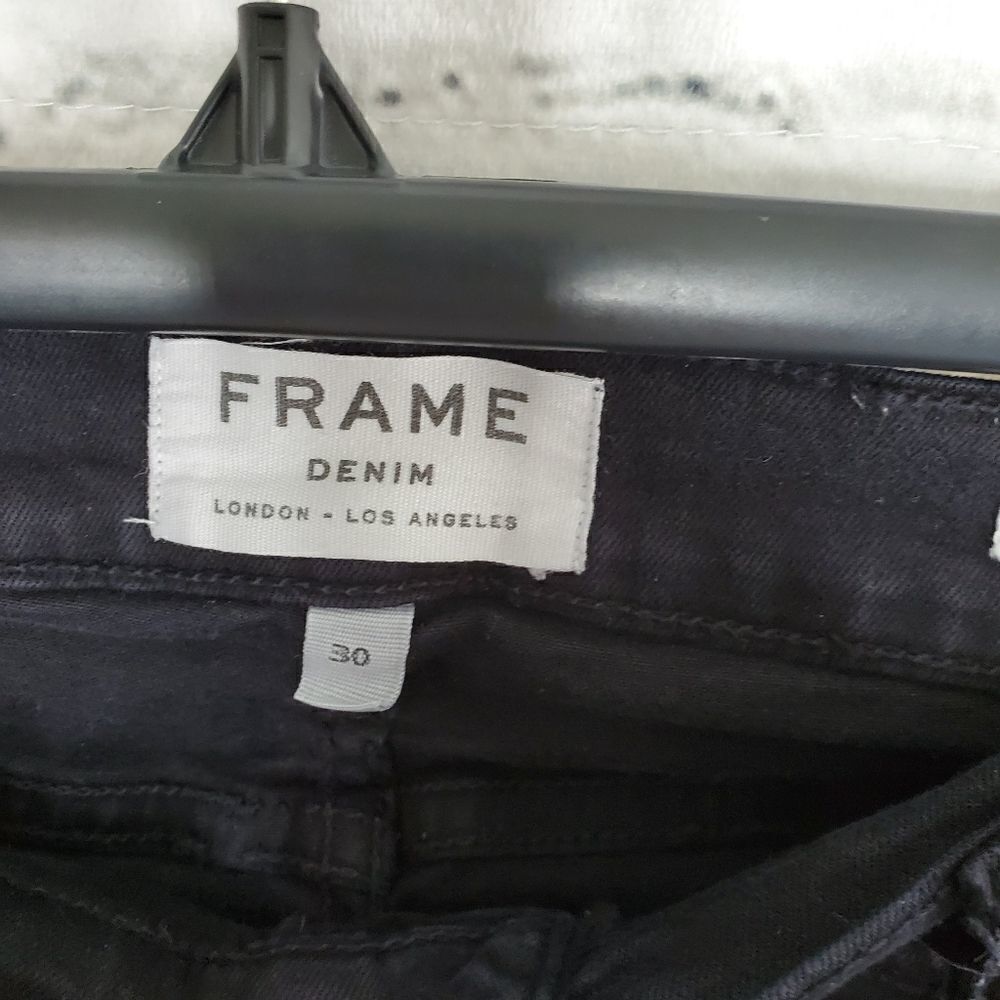 Frame le skinny de jeanne Distressed ankle jeans size 30 solid black - Picture 6 of 12